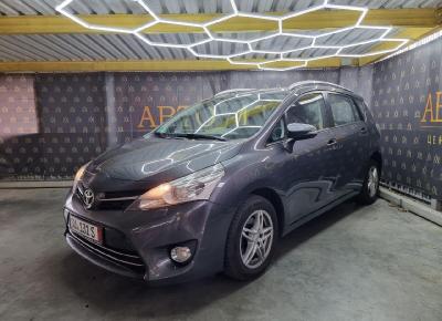 Фото Toyota Verso