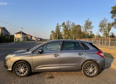 Фото Citroen C4