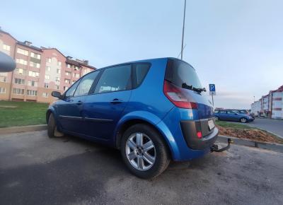 Фото Renault Scenic