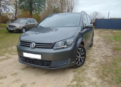 Фото Volkswagen Touran