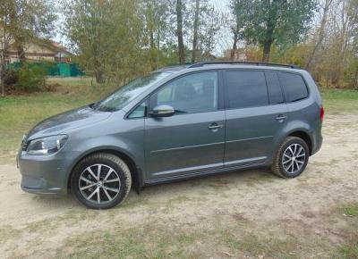 Фото Volkswagen Touran