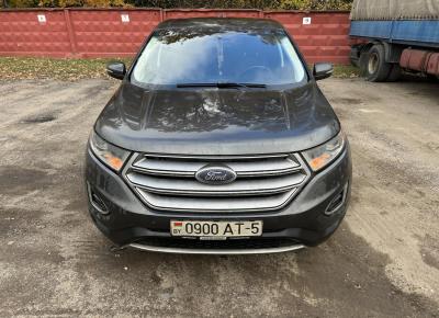 Фото Ford Edge