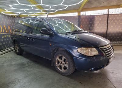 Фото Chrysler Voyager