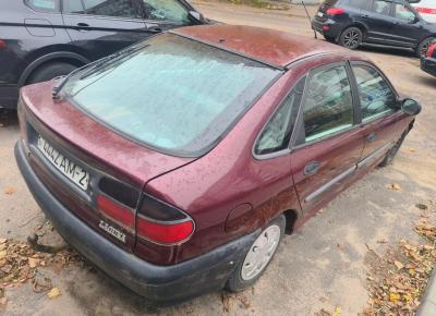 Фото Renault Laguna