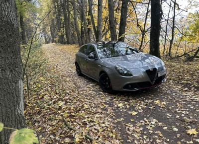 Фото Alfa Romeo Giulietta