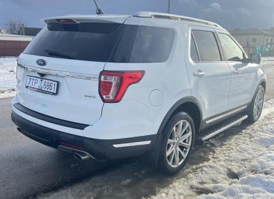 Фото Ford Explorer