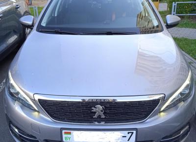 Фото Peugeot 308