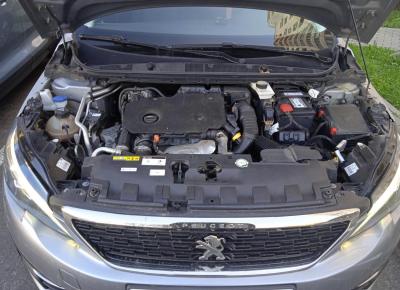 Фото Peugeot 308