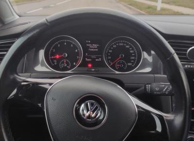 Фото Volkswagen Golf