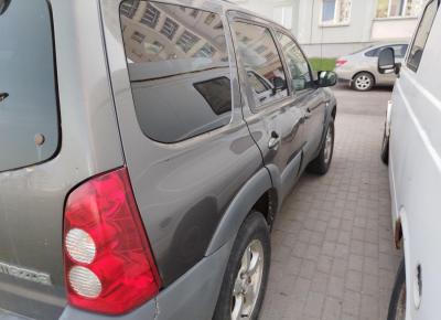 Фото Mazda Tribute