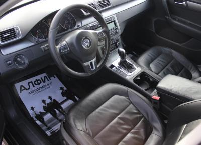 Фото Volkswagen Passat