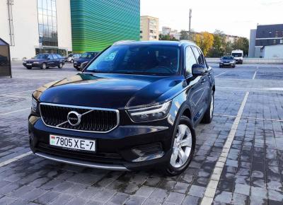 Фото Volvo XC40