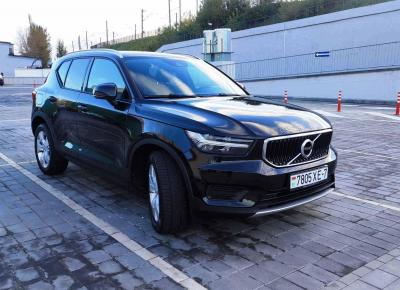 Фото Volvo XC40