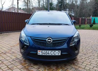 Фото Opel Zafira