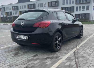 Фото Opel Astra