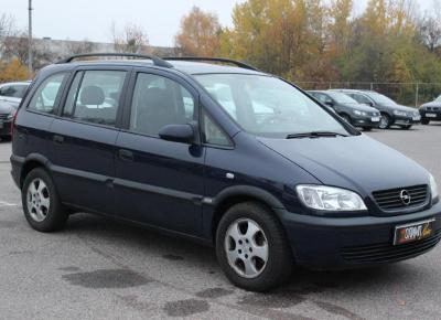 Фото Opel Zafira