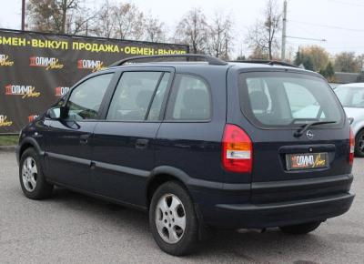 Фото Opel Zafira