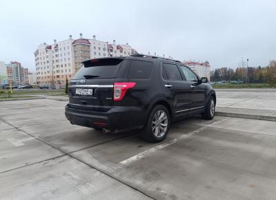 Фото Ford Explorer