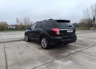 Фото Ford Explorer