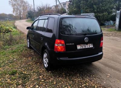 Фото Volkswagen Touran