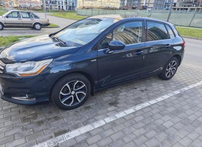 Фото Citroen C4