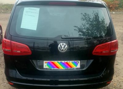 Фото Volkswagen Sharan