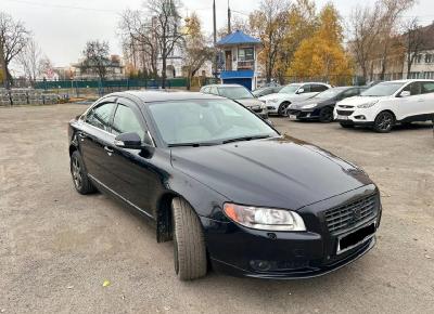 Фото Volvo S80