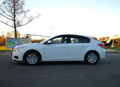 Фото Chevrolet Cruze