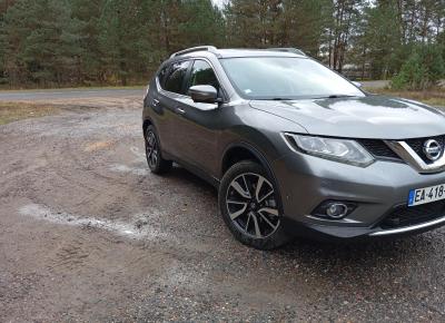 Фото Nissan X-Trail