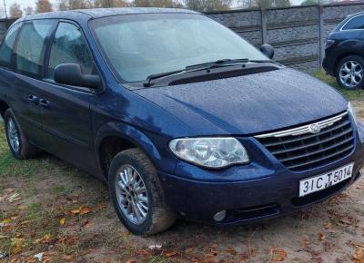 Фото Chrysler Voyager