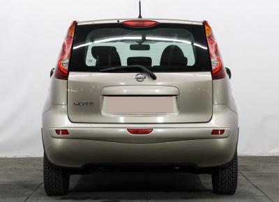 Фото Nissan Note