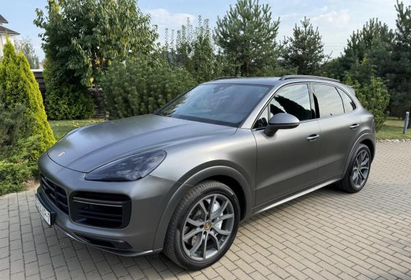 Porsche Cayenne, 2019 год выпуска с двигателем Бензин, 337 712 BYN в г. Минск