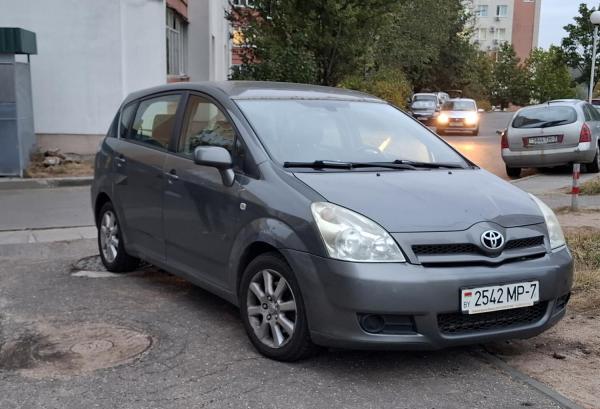 Toyota Corolla Verso, 2006 год выпуска с двигателем Дизель, 22 205 BYN в г. Минск