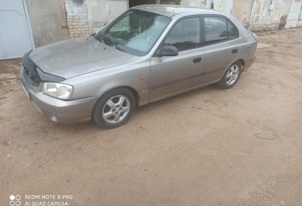 Hyundai Accent, 2000 год выпуска с двигателем Бензин, 4 080 BYN в г. Минск