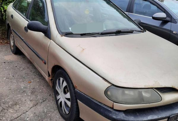 Renault Laguna, 1998 год выпуска с двигателем Бензин, 2 611 BYN в г. Молодечно