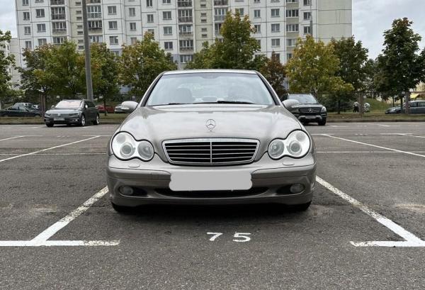 Mercedes-Benz C-класс, 2003 год выпуска с двигателем Бензин, 25 134 BYN в г. Минск