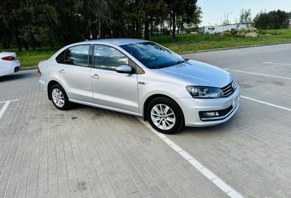 Volkswagen Polo, 2017 год выпуска с двигателем Бензин, 38 843 BYN в г. Минск