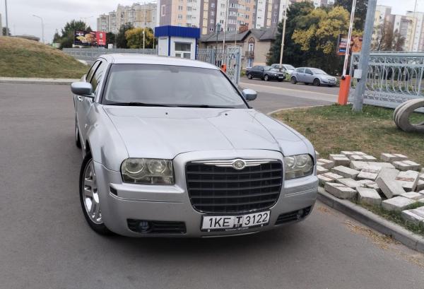 Chrysler 300, 2005 год выпуска с двигателем Газ/бензин, 19 581 BYN в г. Барановичи