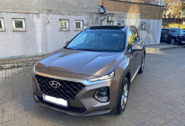 Hyundai Santa Fe, 2019 год выпуска с двигателем Дизель, 115 876 BYN в г. Минск