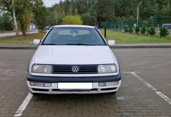 Volkswagen Vento, 1993 год выпуска с двигателем Бензин, 8 131 BYN в г. Минск