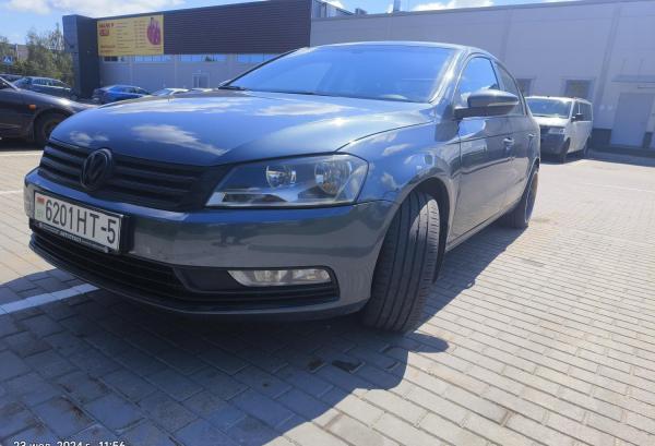 Volkswagen Passat, 2011 год выпуска с двигателем Бензин, 27 805 BYN в г. Борисов