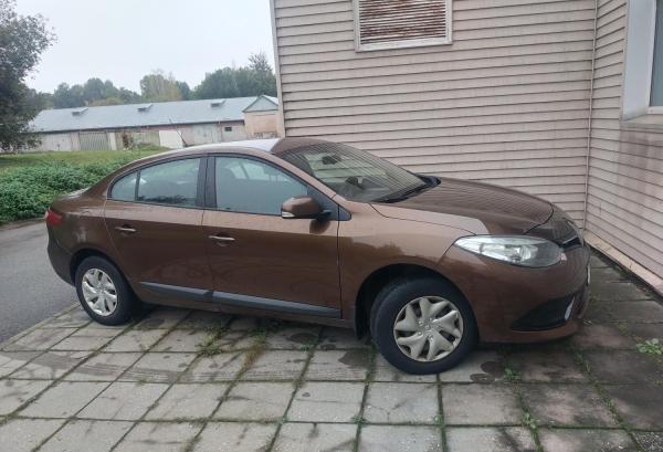 Renault Fluence, 2014 год выпуска с двигателем Бензин, 30 224 BYN в г. Минск