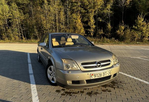 Opel Vectra, 2004 год выпуска с двигателем Дизель, 15 515 BYN в г. Минск