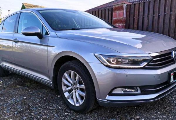 Volkswagen Passat, 2018 год выпуска с двигателем Бензин, 70 974 BYN в г. Минск