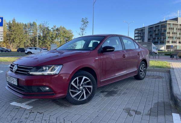 Volkswagen Jetta, 2017 год выпуска с двигателем Бензин, 41 380 BYN в г. Минск