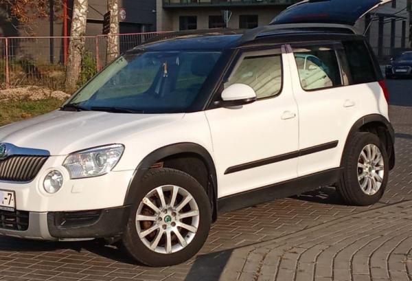 Skoda Yeti, 2013 год выпуска с двигателем Бензин, 39 556 BYN в г. Минск