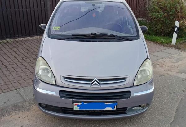 Citroen Xsara Picasso, 2001 год выпуска с двигателем Дизель, 9 045 BYN в г. Минск