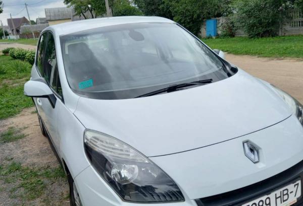 Renault Scenic, 2009 год выпуска с двигателем Дизель, 25 984 BYN в г. Минск