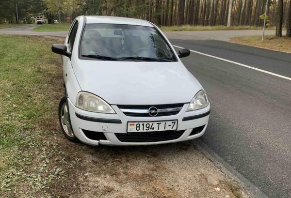 Opel Corsa, 2004 год выпуска с двигателем Дизель, 9 045 BYN в г. Минск