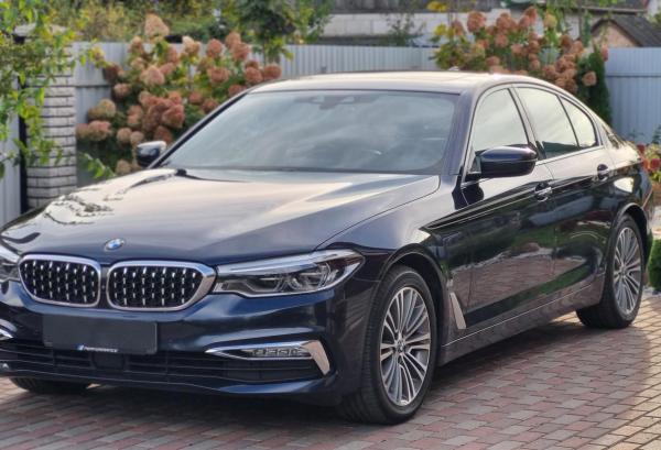 BMW 5 серия, 2017 год выпуска с двигателем Гибрид, 118 408 BYN в г. Пинск